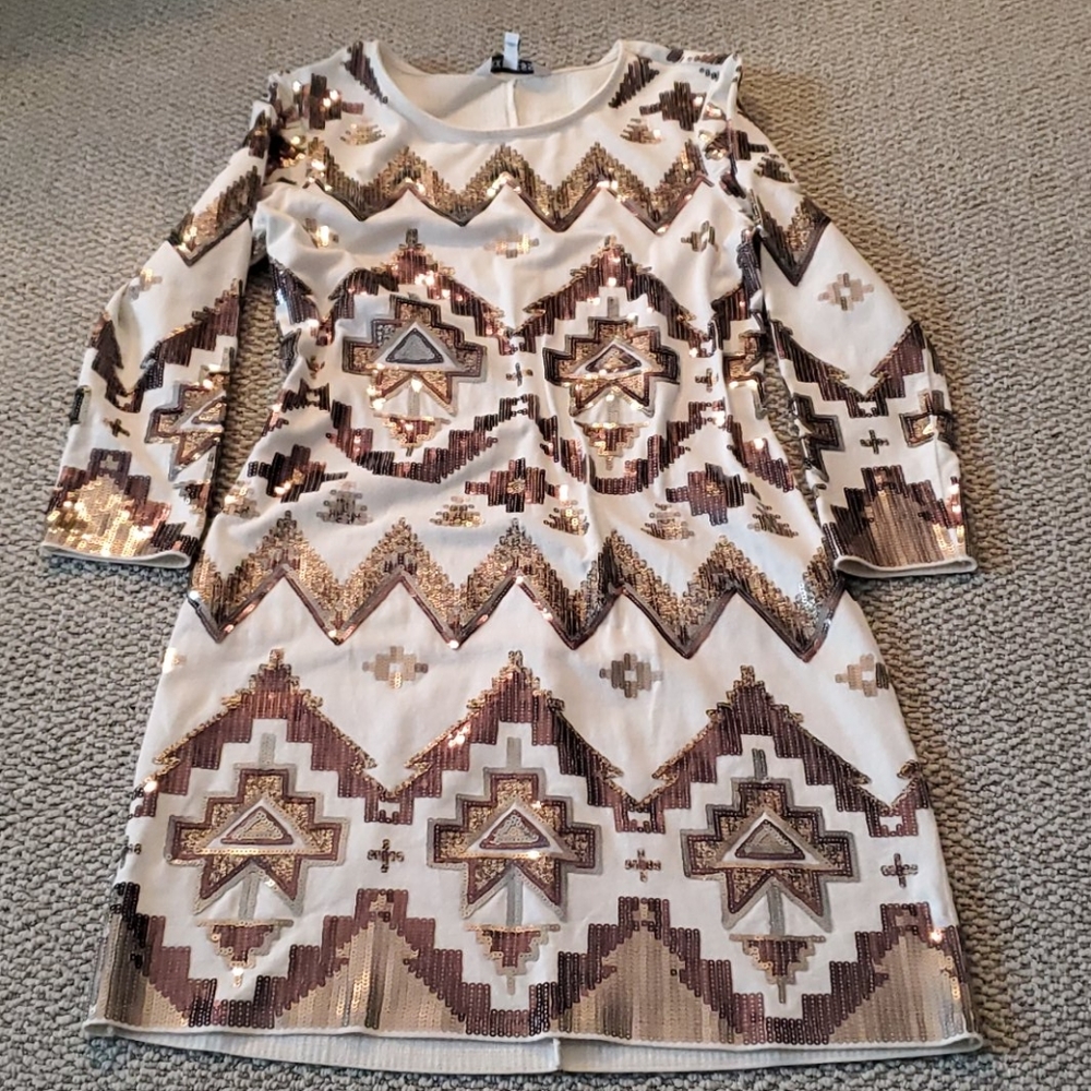 Sequence tribal print bodycon dress